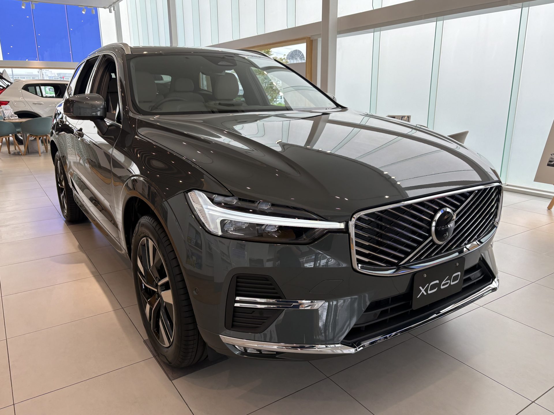 XC60 Plus B5 AWD Selection